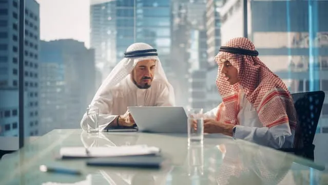 معقب خدمات